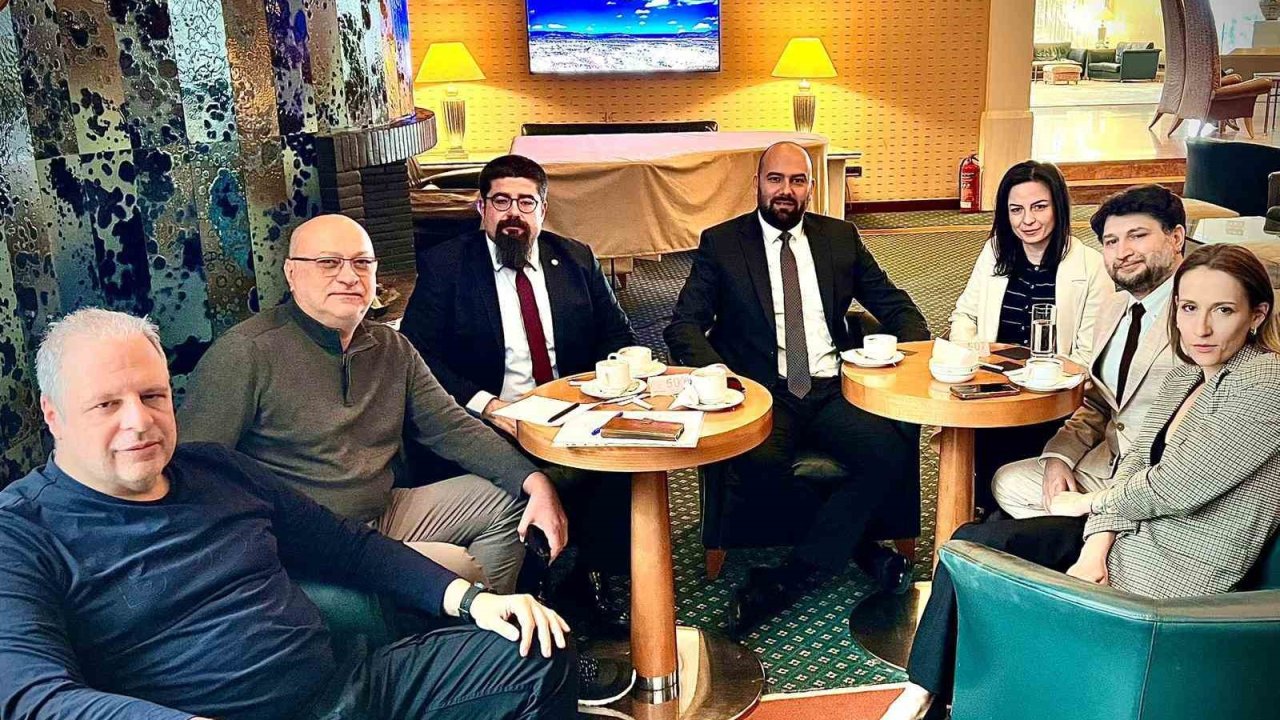 Fethi Apaydın ile Zurab Azmaiparashvili bir araya geldi