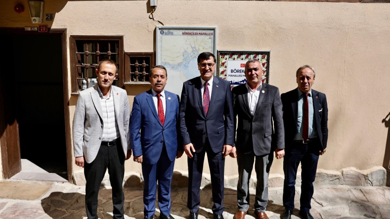 Başkan Kahveci: "Şehrimizi ortak akılla yönetmek için muhtarlarımızın fikirleri bizler için çok kıymetli"