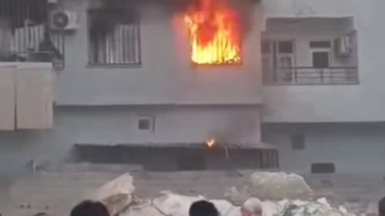 Şanlıurfa’da yangın paniği: Alev alev yanan daire küle döndü