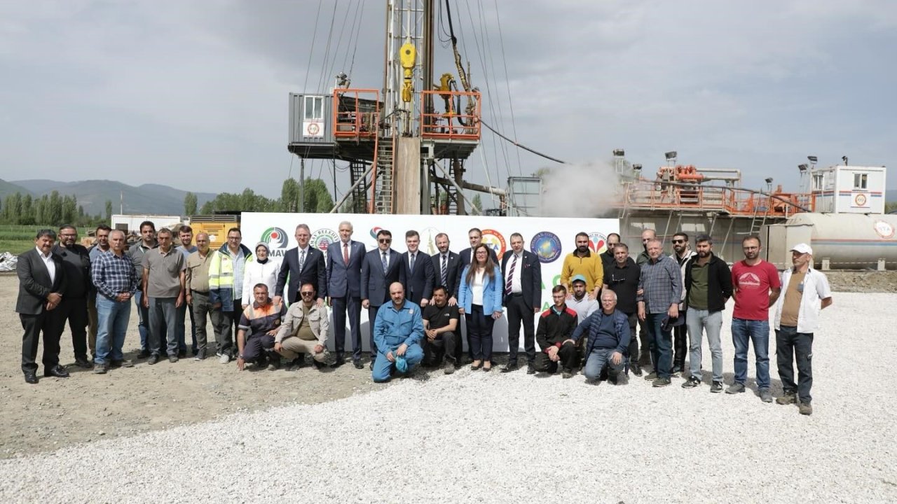 Simav’da ikinci jeotermal su kuyusu devreye alındı