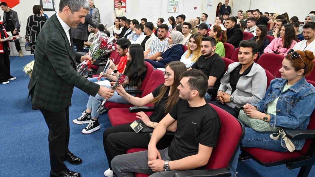 Vali Aktaş ’Evlenecek Gençlerin Desteklenmesi’ projesi açılışına katıldı