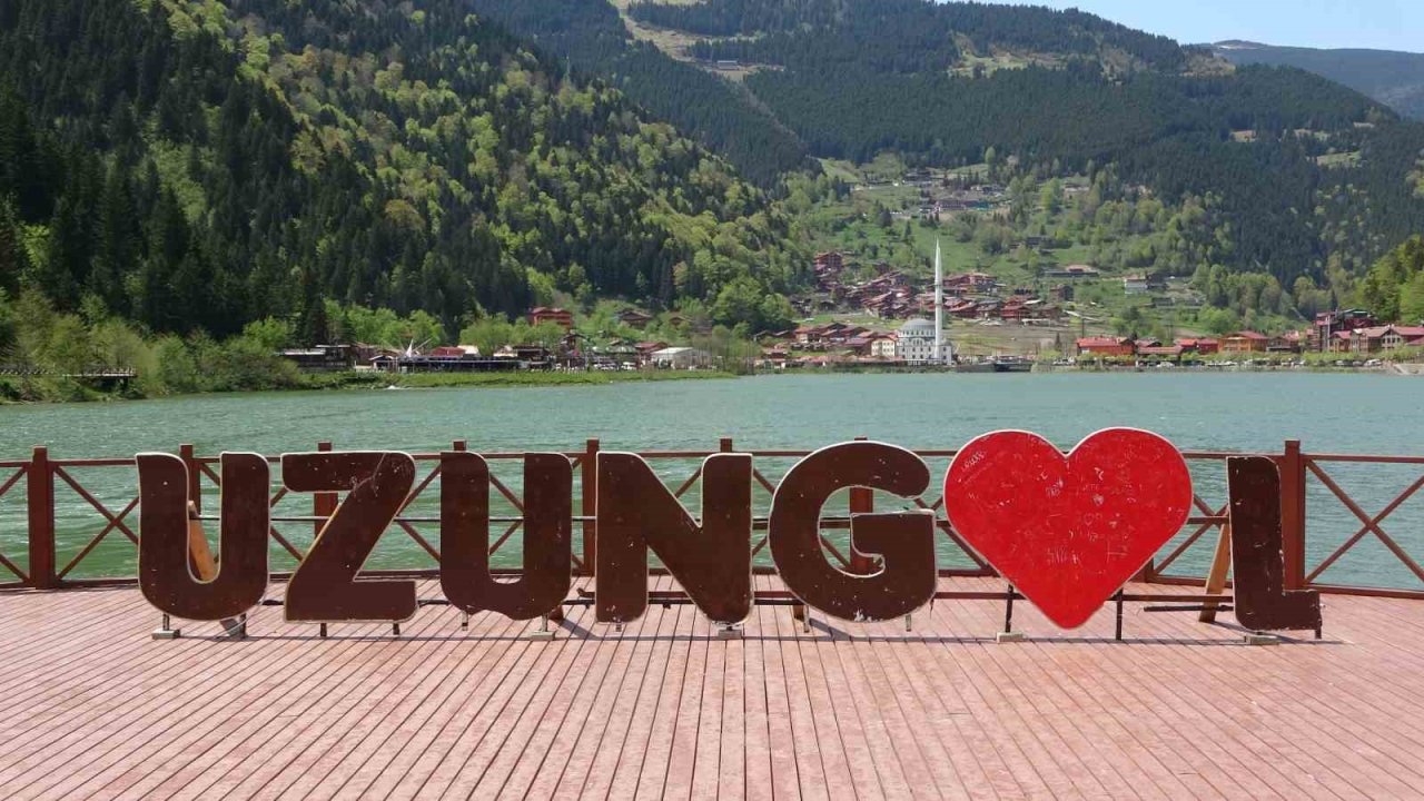 Dünyaca ünlü Uzungöl’de yeni turizm sezonu için geri sayım başladı