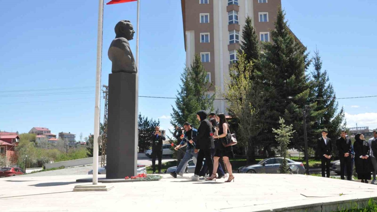 Kars’ta Haydar Aliyev’in 102. doğum günü kutlandı