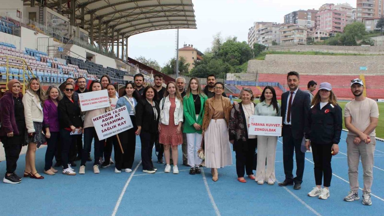 Zonguldak’ta "Sağlıklı ve hareketli yaşama merhaba" yürüyüşü düzenlendi