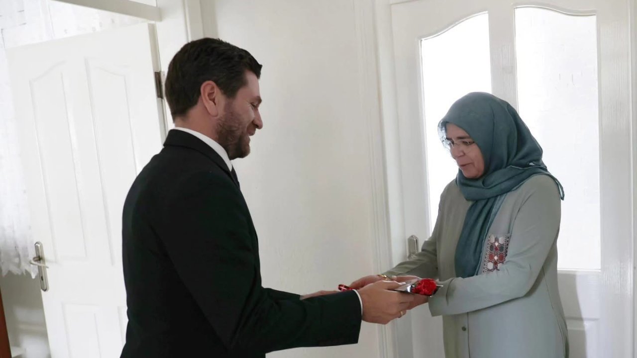 Başkan Tatık şehit annelerini yalnız bırakmadı