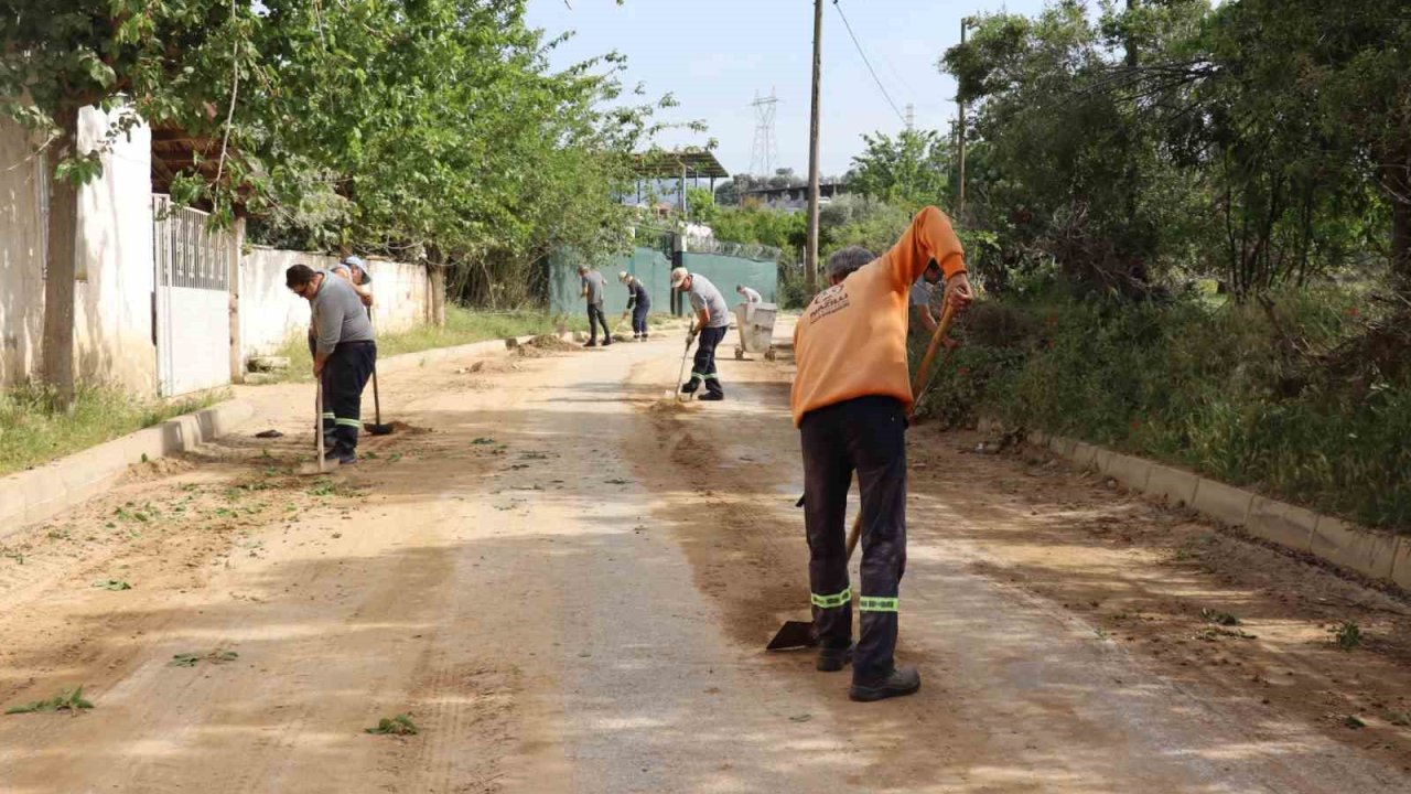 Nazilli’de yoğun yağış sonrası temizlik mesaisi