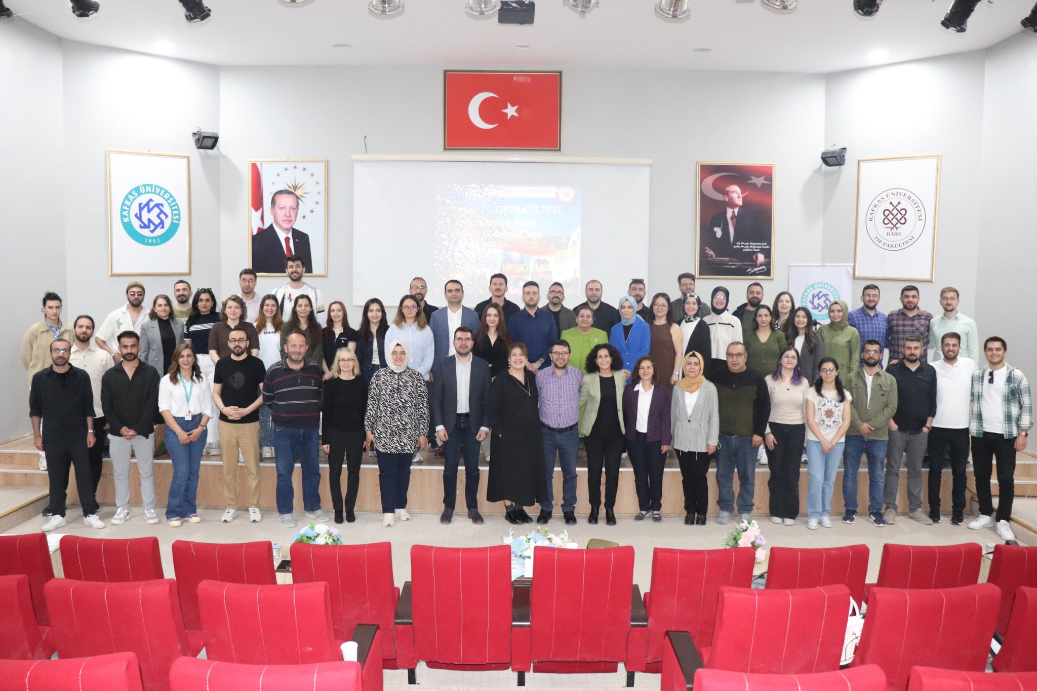 Kars’ta Hekimlere Yönelik “Tütün Bağımlılığı Tedavisi Eğitimi” Düzenlendi