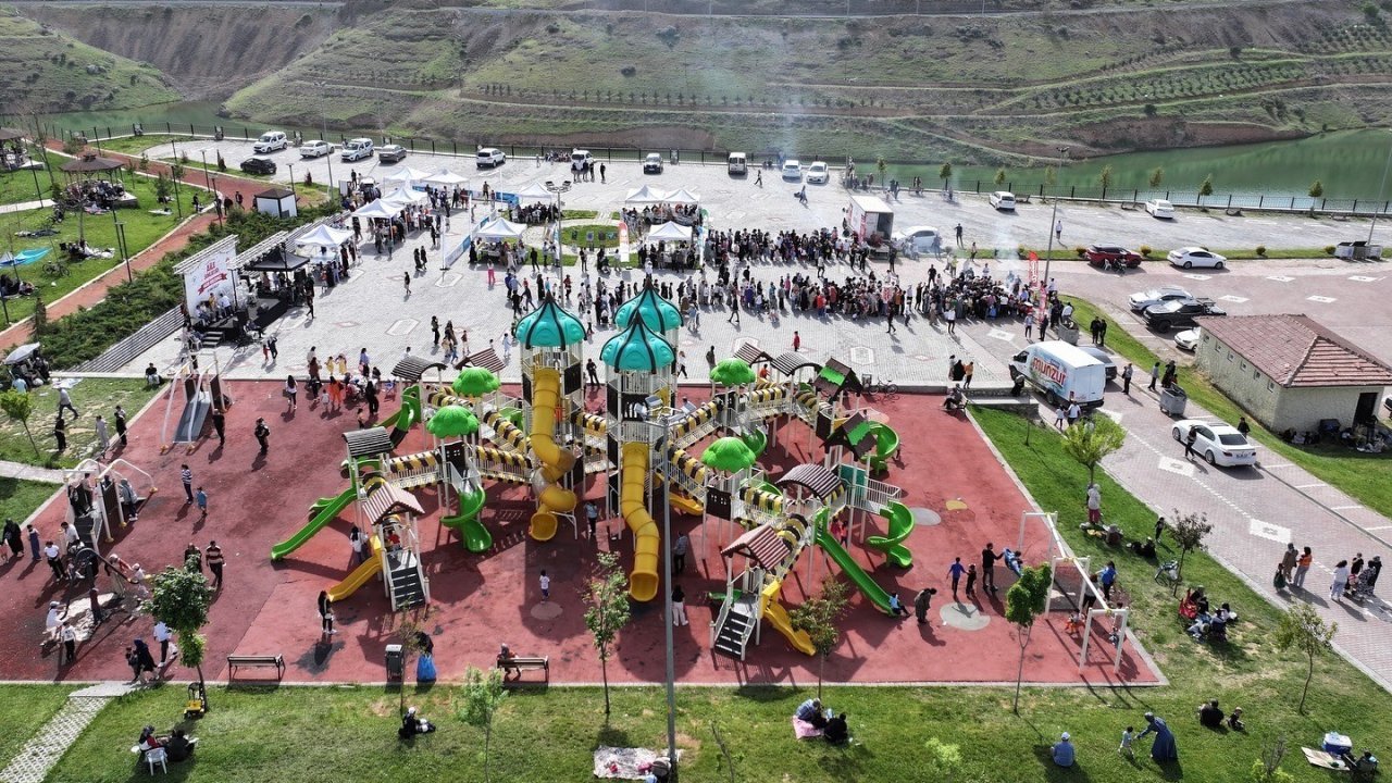 Yeşilyurt Aile Şenlikleri’nde coşku zirveye çıktı