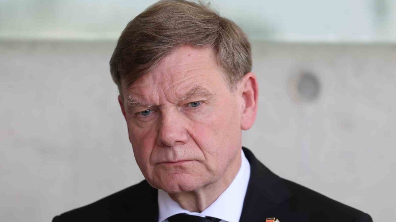 Almanya Dışişleri Bakanı Wadephul: "(İsrail’in Gazze saldırıları) Ateşkes için ciddi müzakerelere geri dönülmesi çağrısında bulunuyoruz"