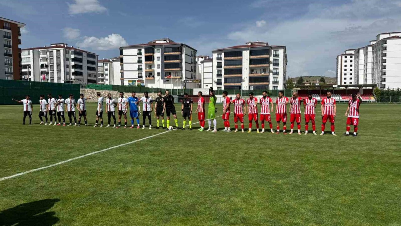 Elazığ’da Siverek Belediyespor penaltılarla turladı
