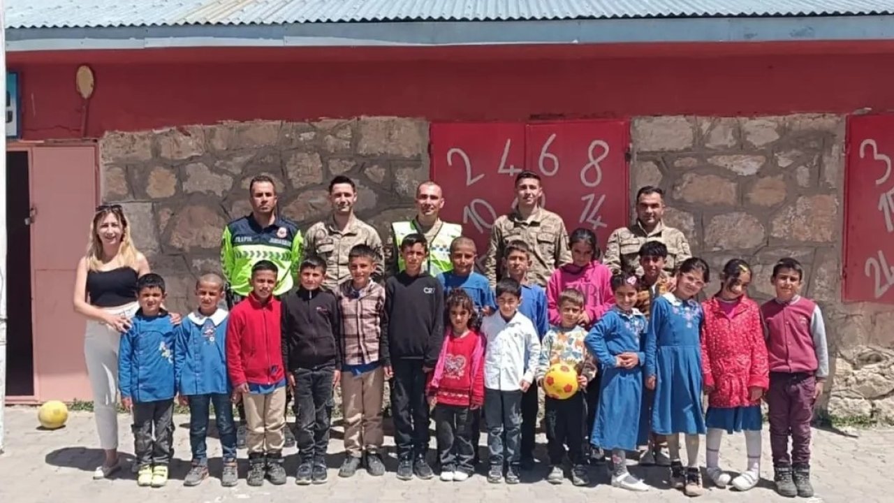 Diyadin’de öğrencilere güvenlik semineri