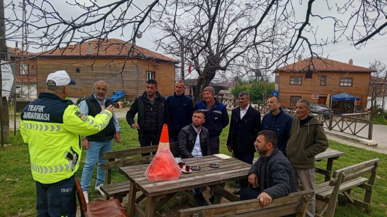 Kırklareli’nde traktör sürücüleri bilgilendirildi