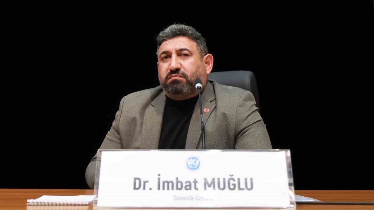 Güvenlik ve terör uzmanı Muğlu, PKK’nın feshedilip silah bırakmasını değerlendirdi