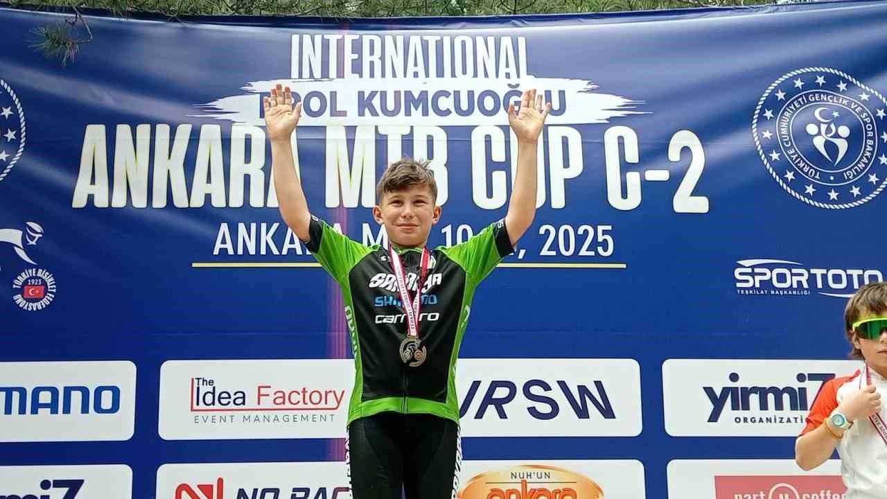 Sakarya Büyükşehir sporcuları başarılarıyla göz dolduruyor