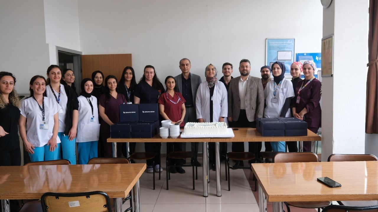 Lokman Hekim Hastanesinde Hemşireler Günü kutlaması