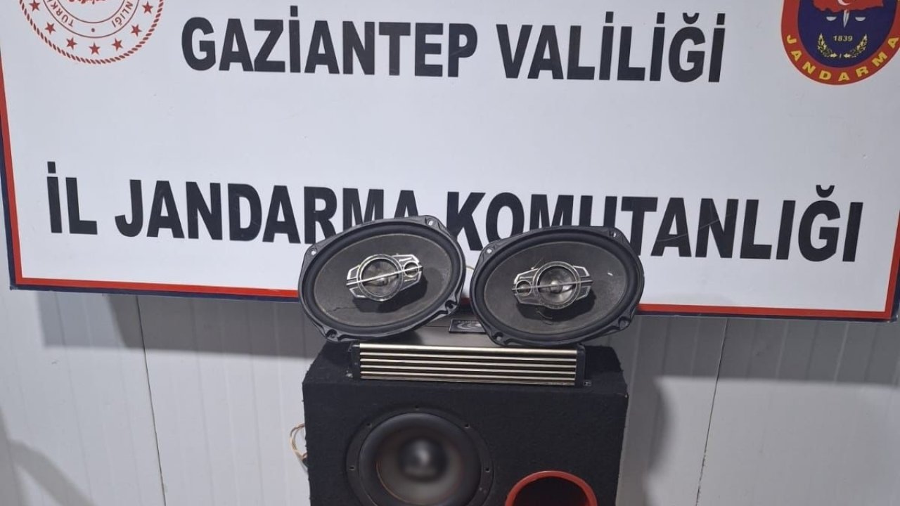 Gaziantep’te hırsızlık şüphelisi 26 şahsı jandarma yakaladı