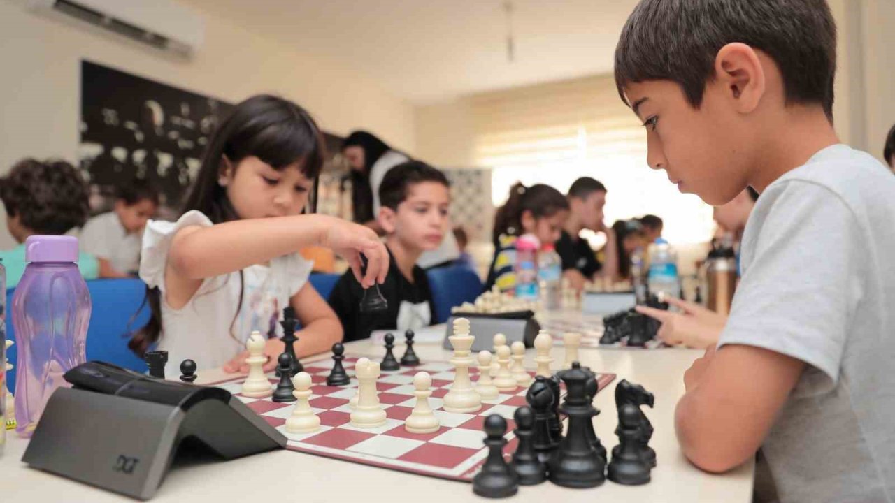 Aliağa Belediyesi yaz dönemi satranç kurs kayıtları başlıyor