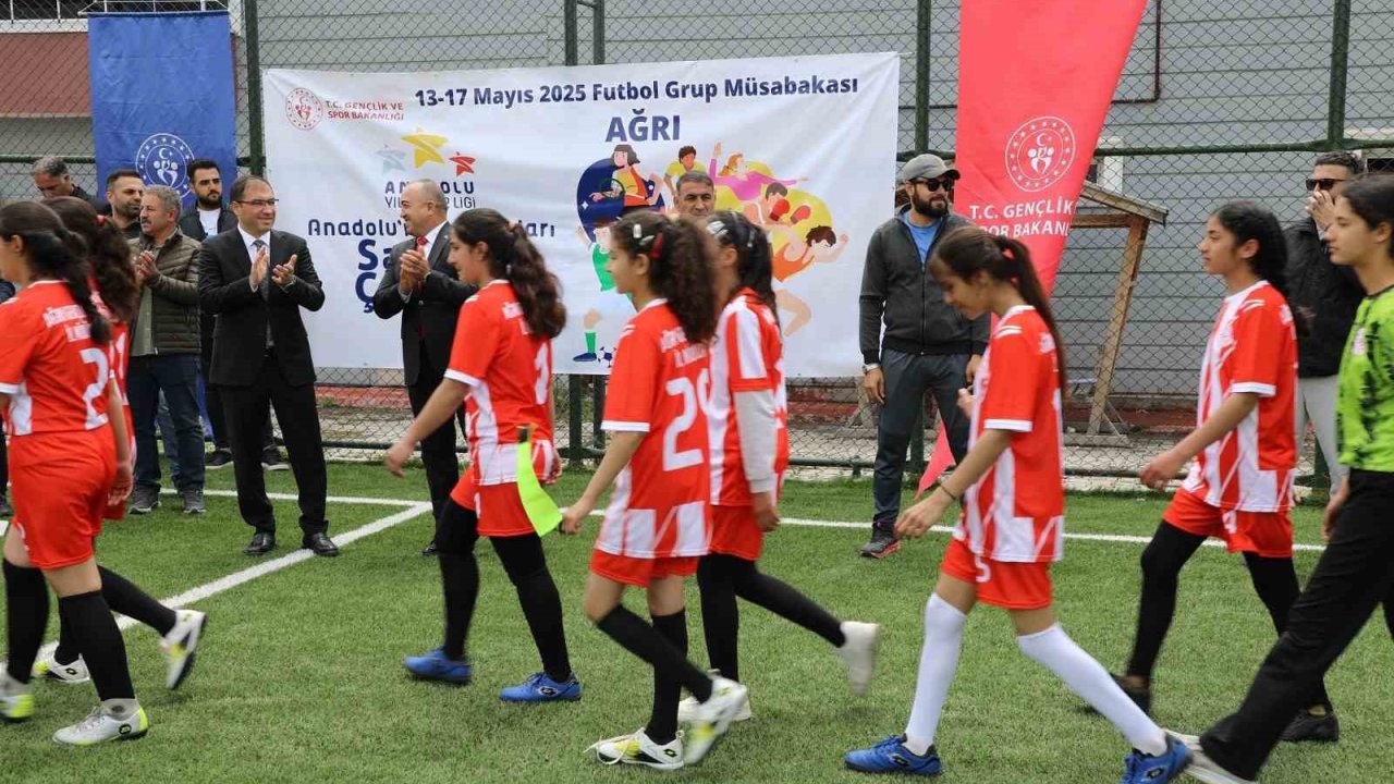 Ağrı’da ANALİG Futbol Grup Müsabakaları başladı