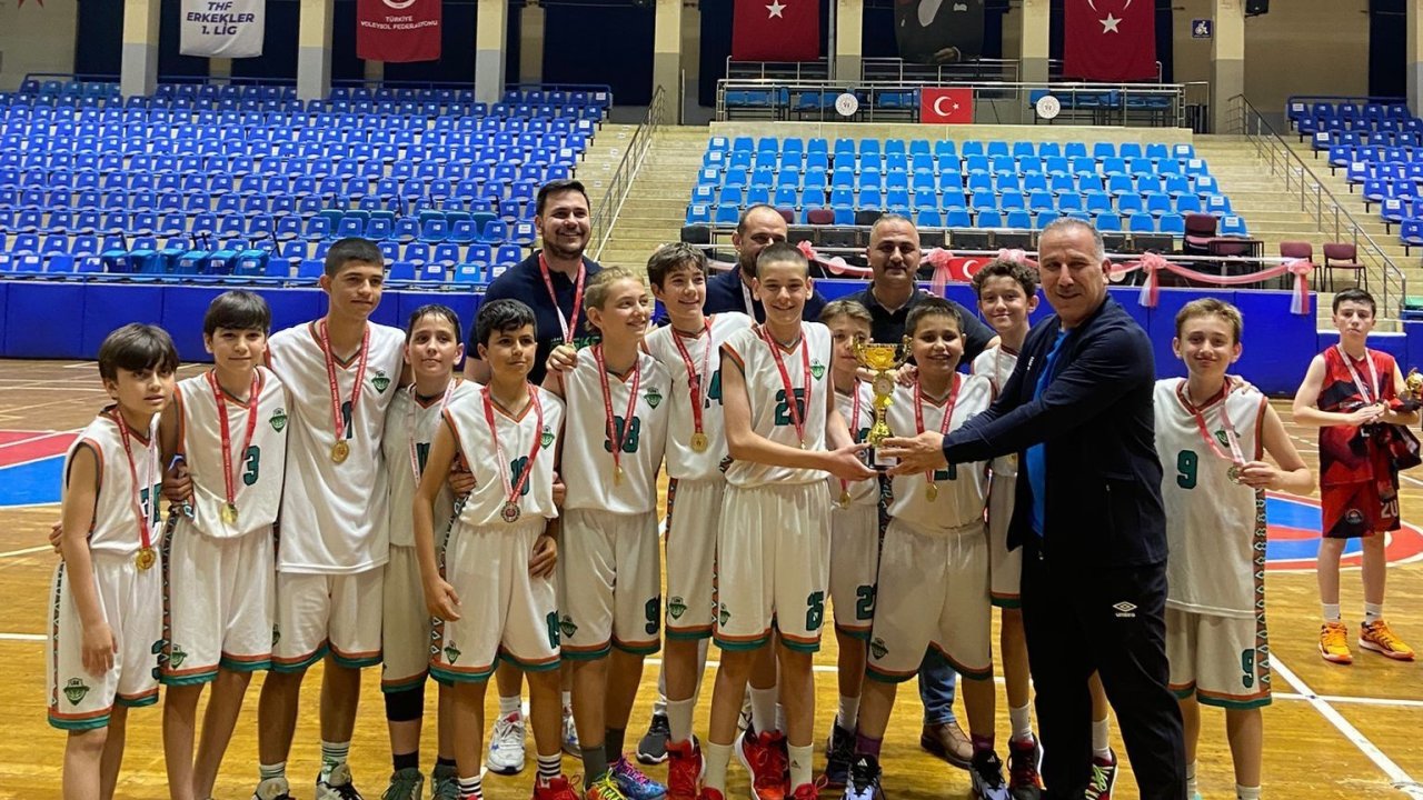 Basketbolda final heyecanı Aydın’da yaşandı