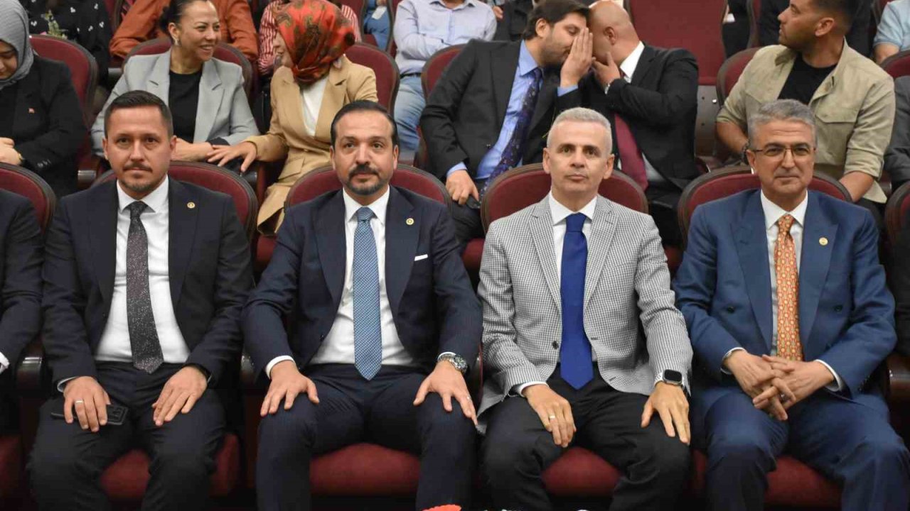 AK Parti Genel Başkan Yardımcısı Kürşad Zorlu: "Karaman, Türkçenin kültürel başkentidir"