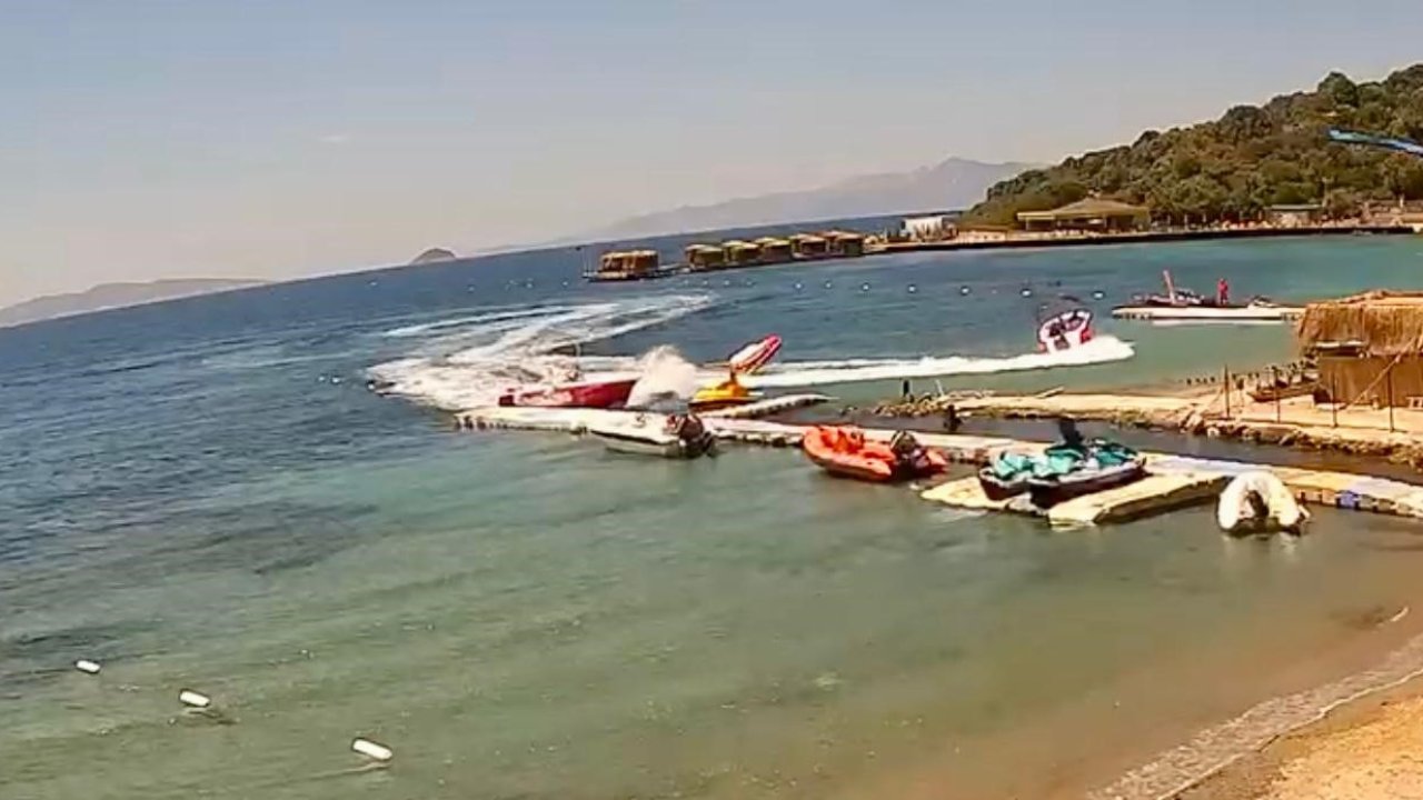 Bodrum’da su sporu kazası kamerada... Deniz yatağı, sürat teknesine çarptı: 3 yaralı