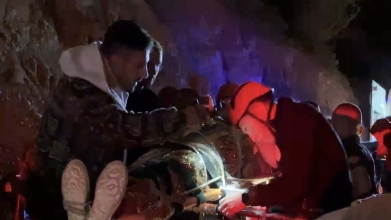 Çankırı Kalesi’nden kayalıklara düştü, ekipler seferber oldu