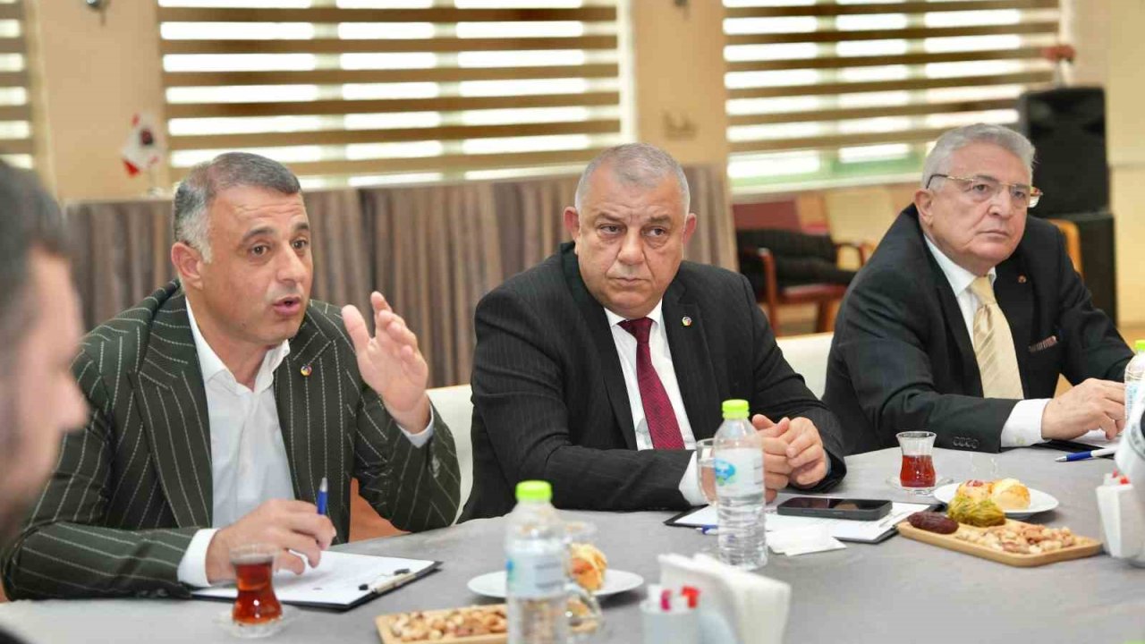 Başkan Bıyık: "İllerin gelişiminde ticari hayat büyük önem taşıyor"