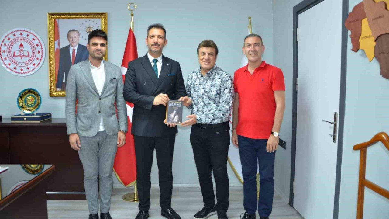 Coşkun Sabah, Manisa Güzel Sanatlar Lisesi öğrencileriyle buluştu