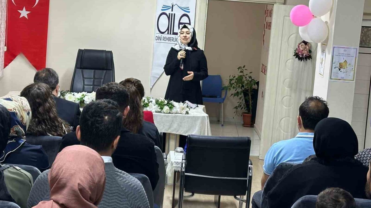 Siirt’te ’Evliliğe ilk adım’ semineri