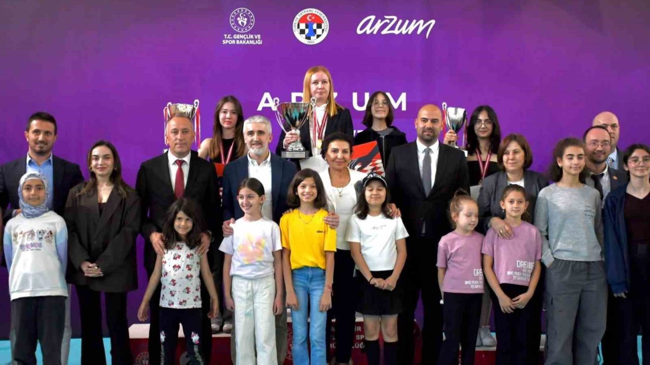 2025 Türkiye Kadınlar Satranç Şampiyonu IM Ekaterina Atalık oldu