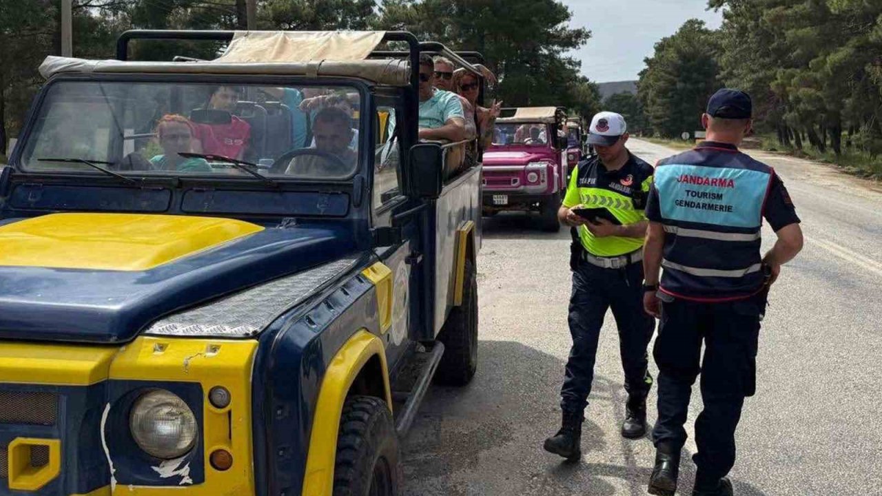 Marmaris’te Jeep Safari araçlarına Jandarma denetimi