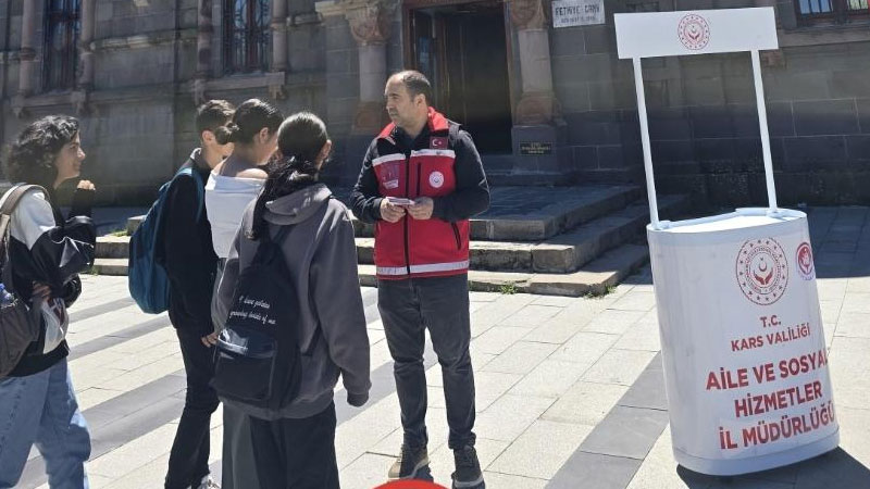 Kars’ta “Aile Yılı”na Özel Tanıtım Standı Açıldı