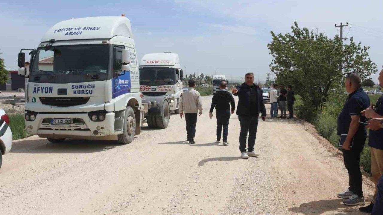 Sünnetci, sürücü kursları sınav alanlarını inceledi