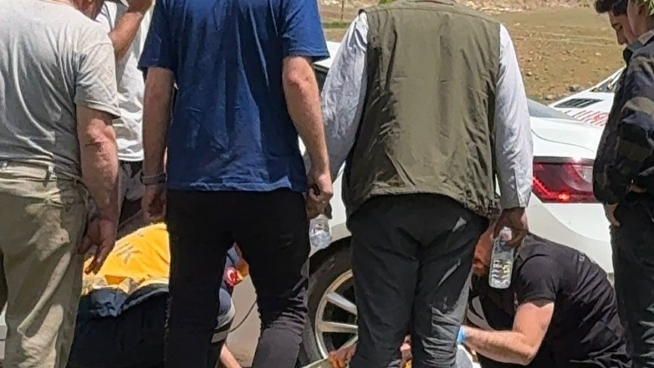 Sürücüsünün kontrolünden çıkan otomobil savruldu: 1 yaralı