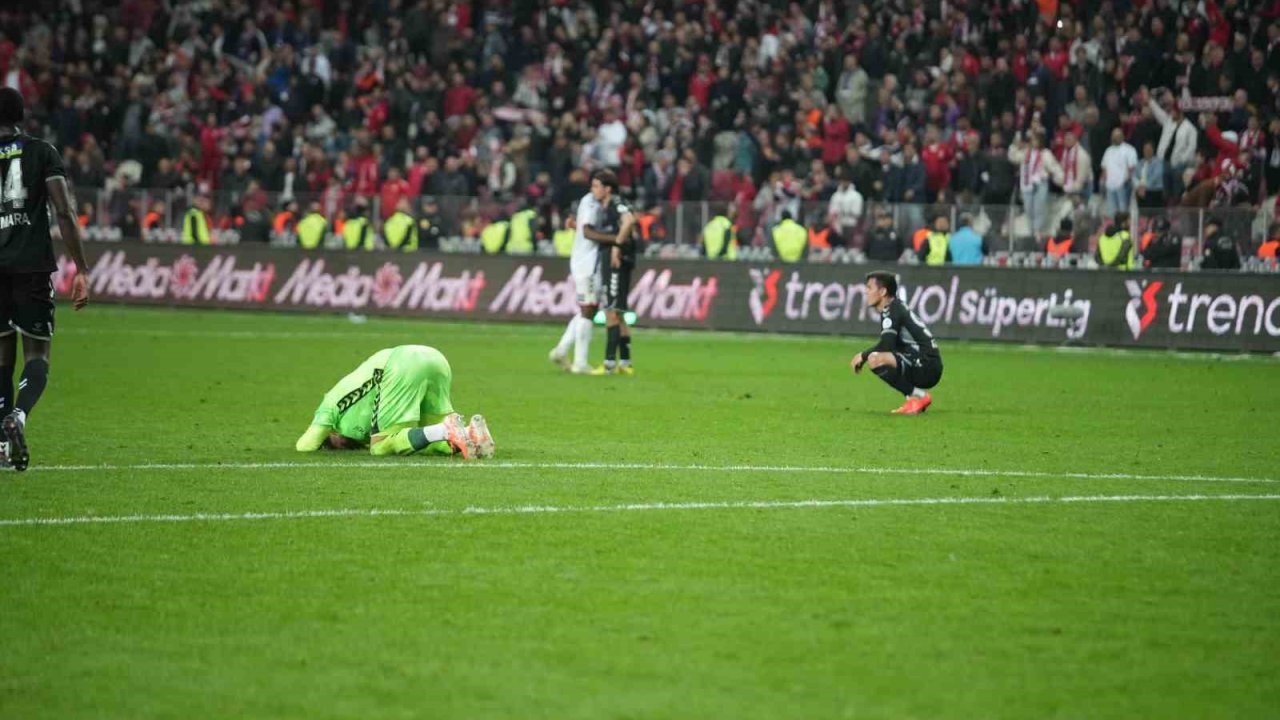 Sivasspor’dan Süper Lig’e hüzünlü veda