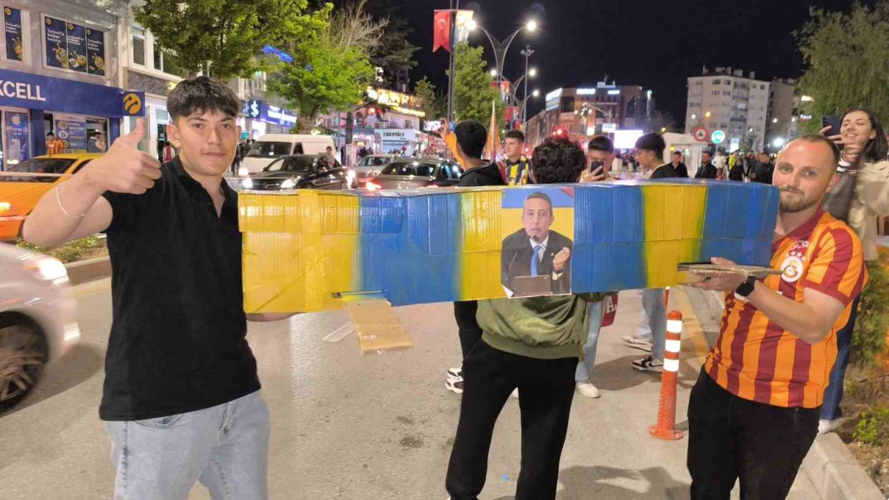 Kırşehir’de Galatasaray’ın şampiyonluk sevinci