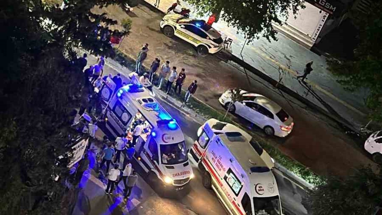 Diyarbakır’da motorkurye yayalara çarptı: 3 yaralı