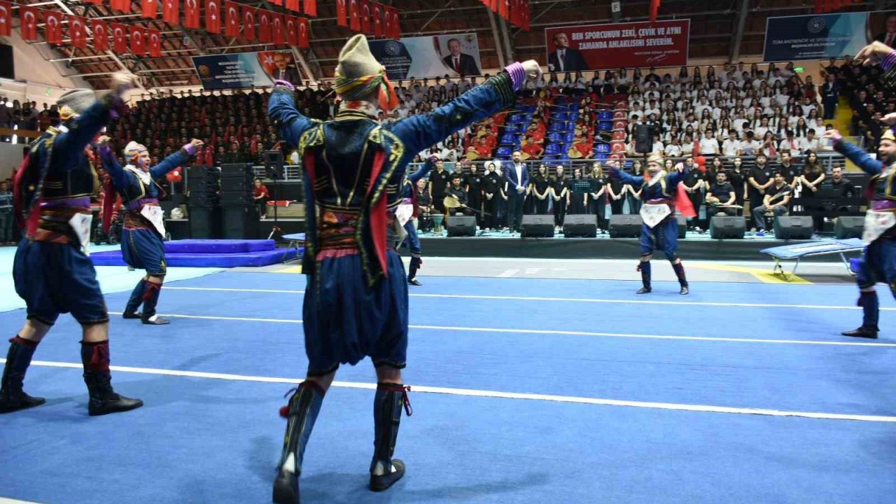 Balıkesir’de 19 Mayıs kutlamaları yapıldı