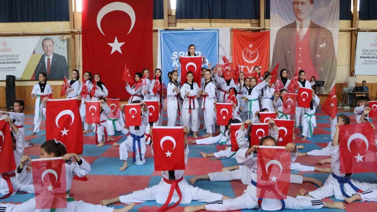 Konya’nın ilçelerinde 19 Mayıs coşkusu