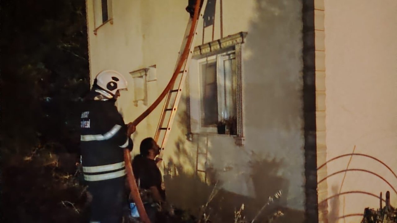 Arsuz’da müstakil evde yangın