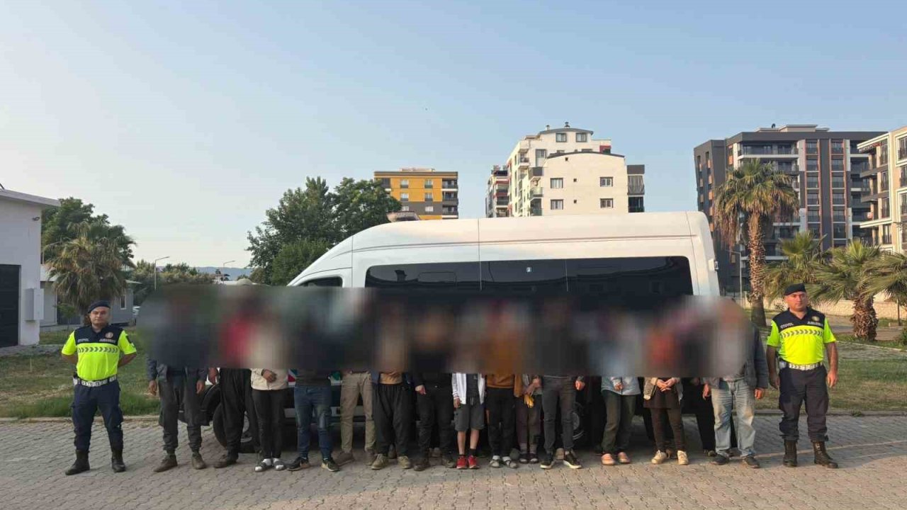 Aydın’da 21 düzensiz göçmen yakalandı
