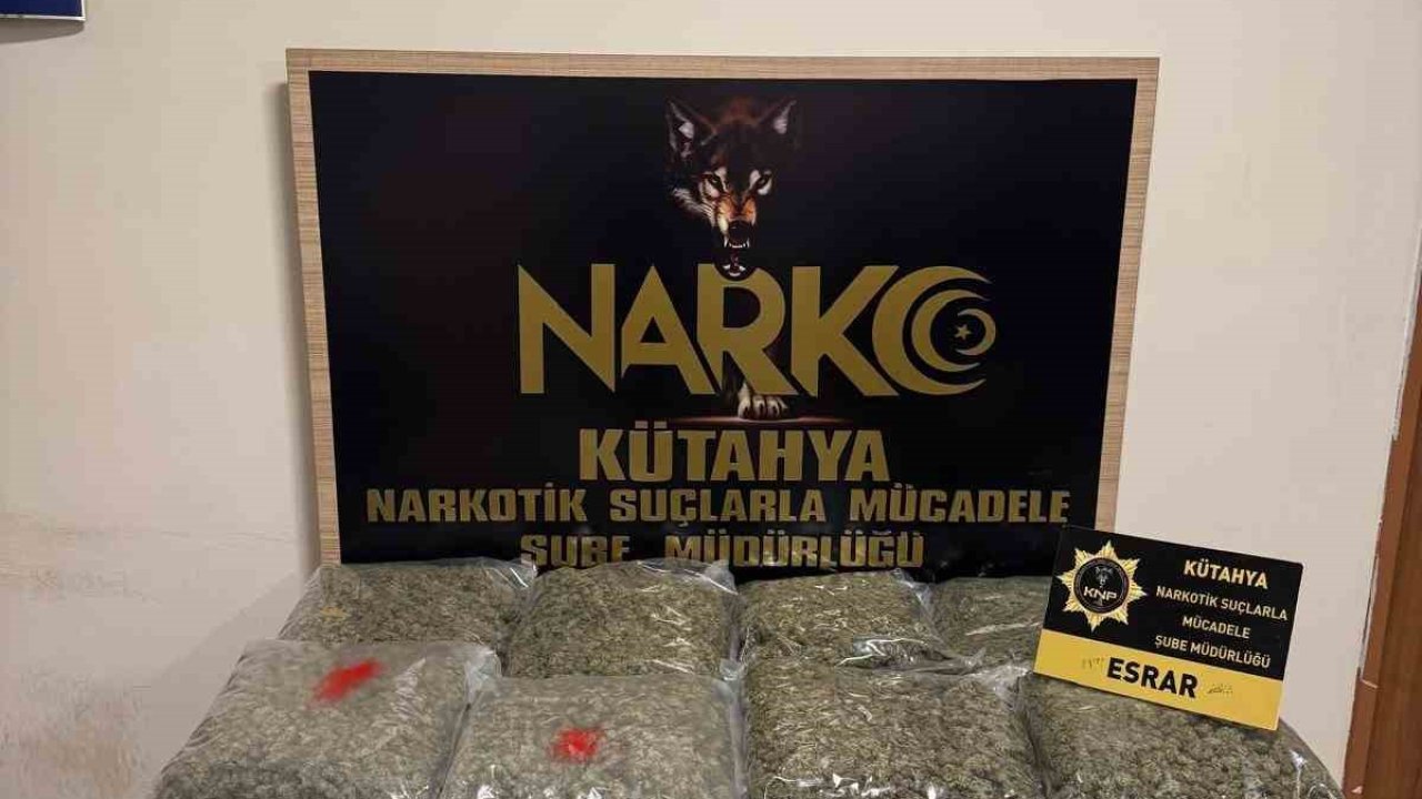Kütahya’da uyuşturucu operasyonu, 15 kilo 840 gram esrar ele geçirildi