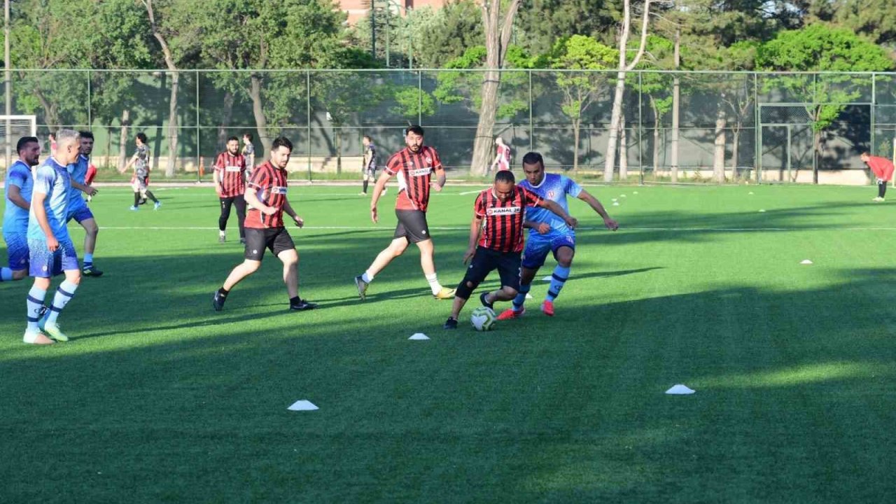 Eskişehir Medya Futbol Turnuvası başladı