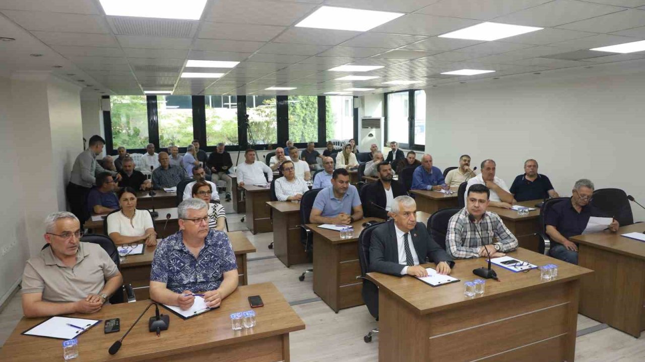 Turgutlu Belediye Meclisi olağanüstü toplandı