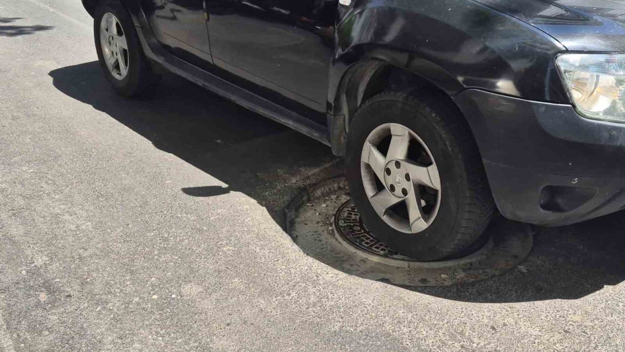 Yeni yol adeta tuzağa dönüştü: Rögar kapakları sürücülere kabus yaşatıyor