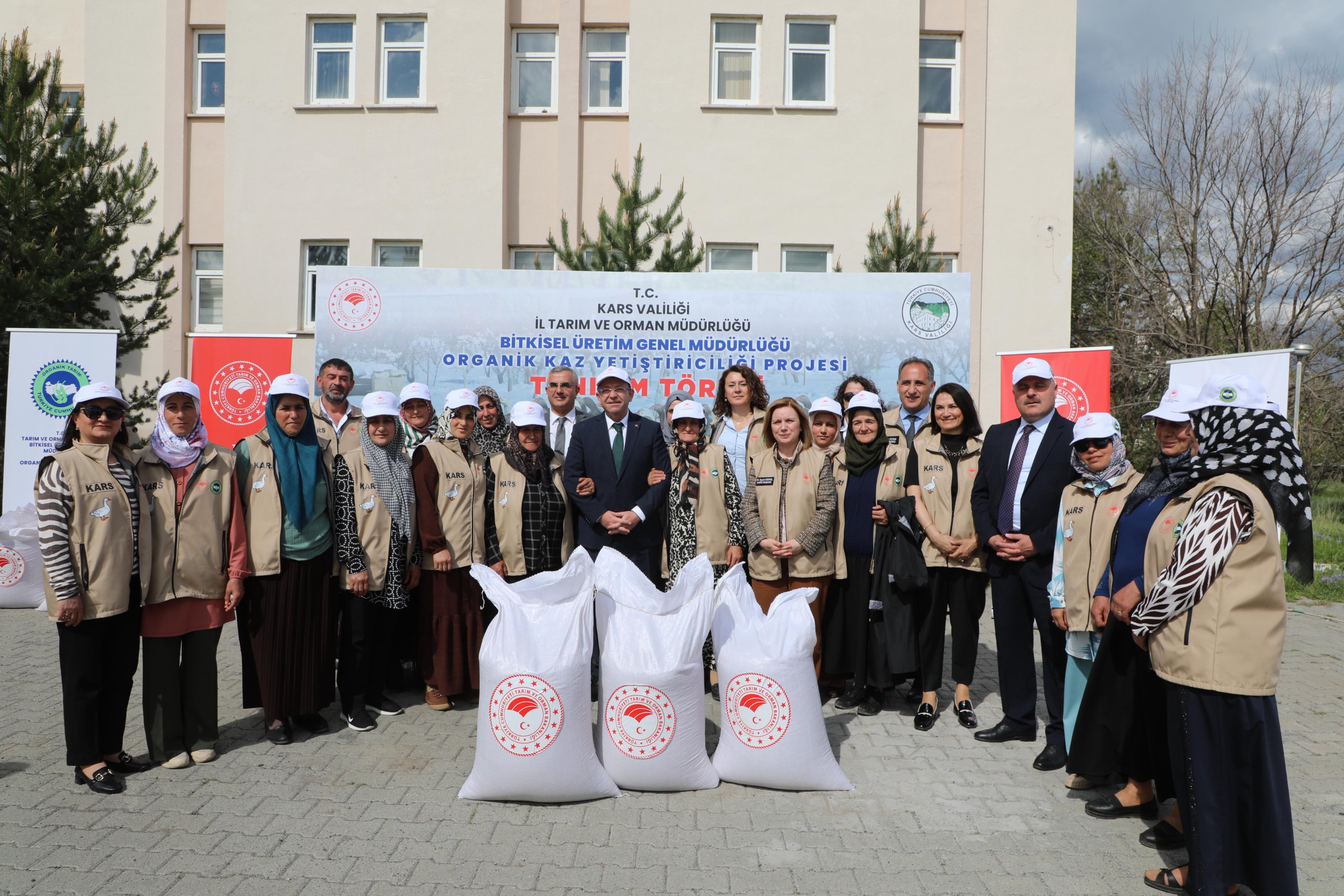 Kars'ta “Organik Kaz Yetiştiriciliği Projesi” için ilk adım atıldı!