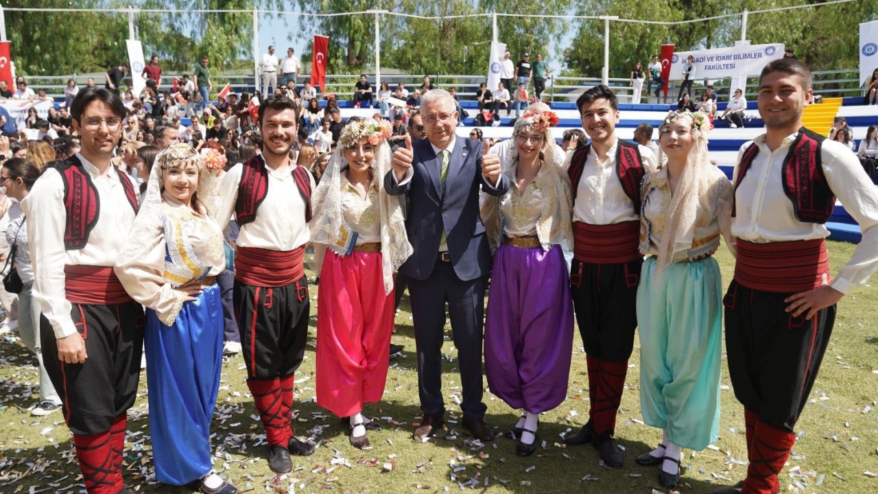 Ege Üniversitesi 44. Kültür, Sanat ve Spor Şenliği başladı