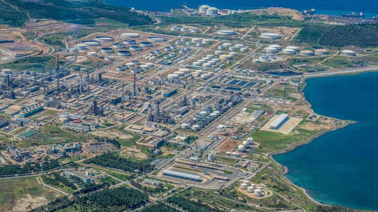 Aliağa, 100 Büyük Sanayi Kuruluşu Listesine damgasını vurdu