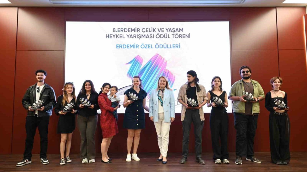 Erdemir Çelik ve Yaşam Heykel Yarışması’nda ödüller sahiplerini buldu