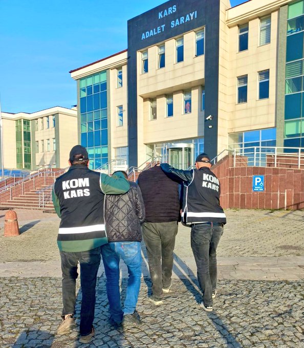 Kars'ta  ''Silahla Tehdit ve Kasten Yaralama” suçlarına tutuklama!